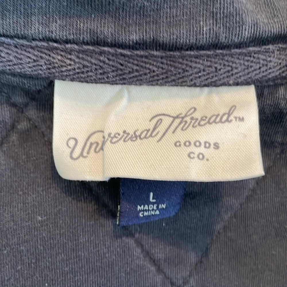 Universal Thread Quilted Half-Zip Pullover In Dar… - image 5